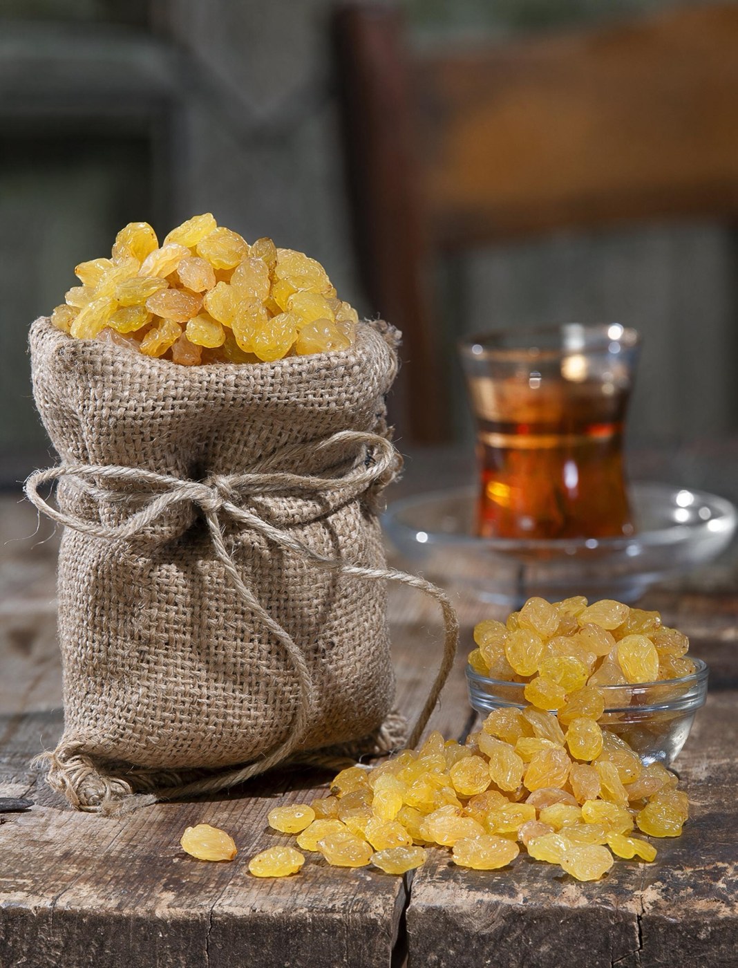 Golden raisins